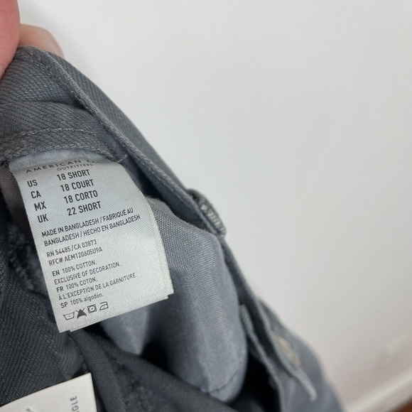 American Eagle High Rise Mom Jeans Gray Women’s Size 18 Short 100% Cotton - Picture 8 of 8